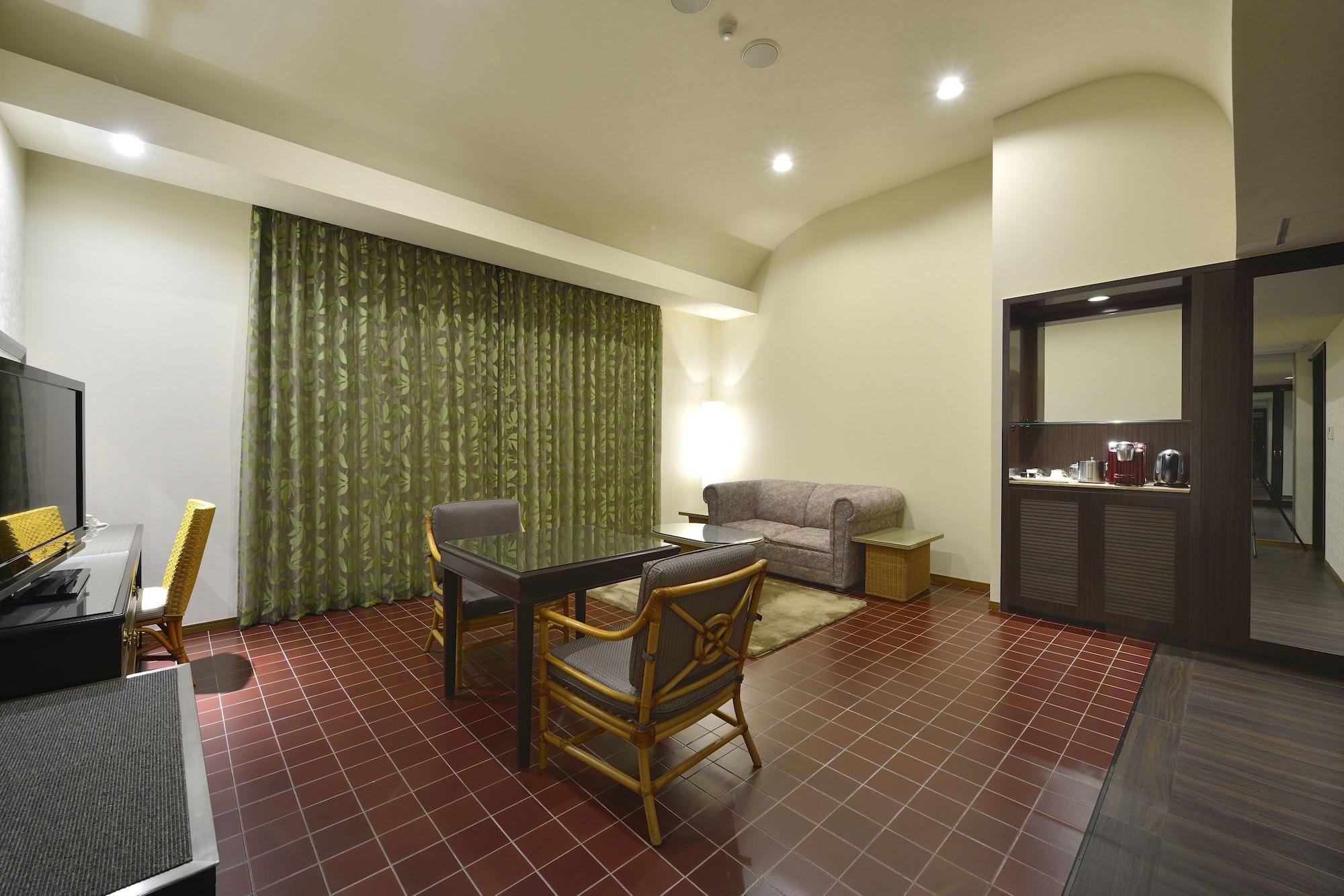 Exes Ishigaki Hotel Ishigaki  Exterior photo