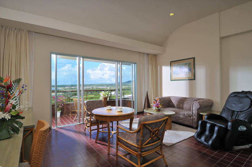 Exes Ishigaki Hotel Ishigaki  Room photo